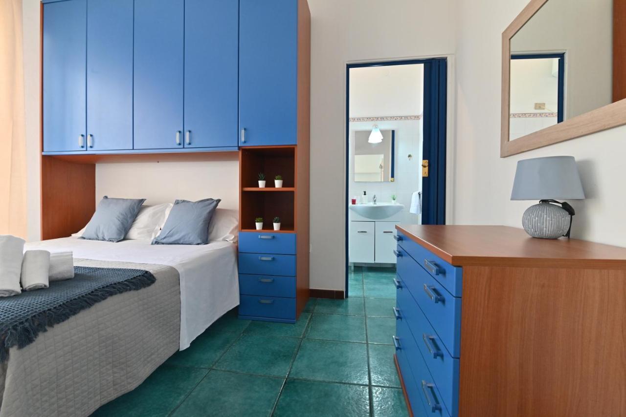 Izzhome Holiday Terrace كالياري المظهر الخارجي الصورة