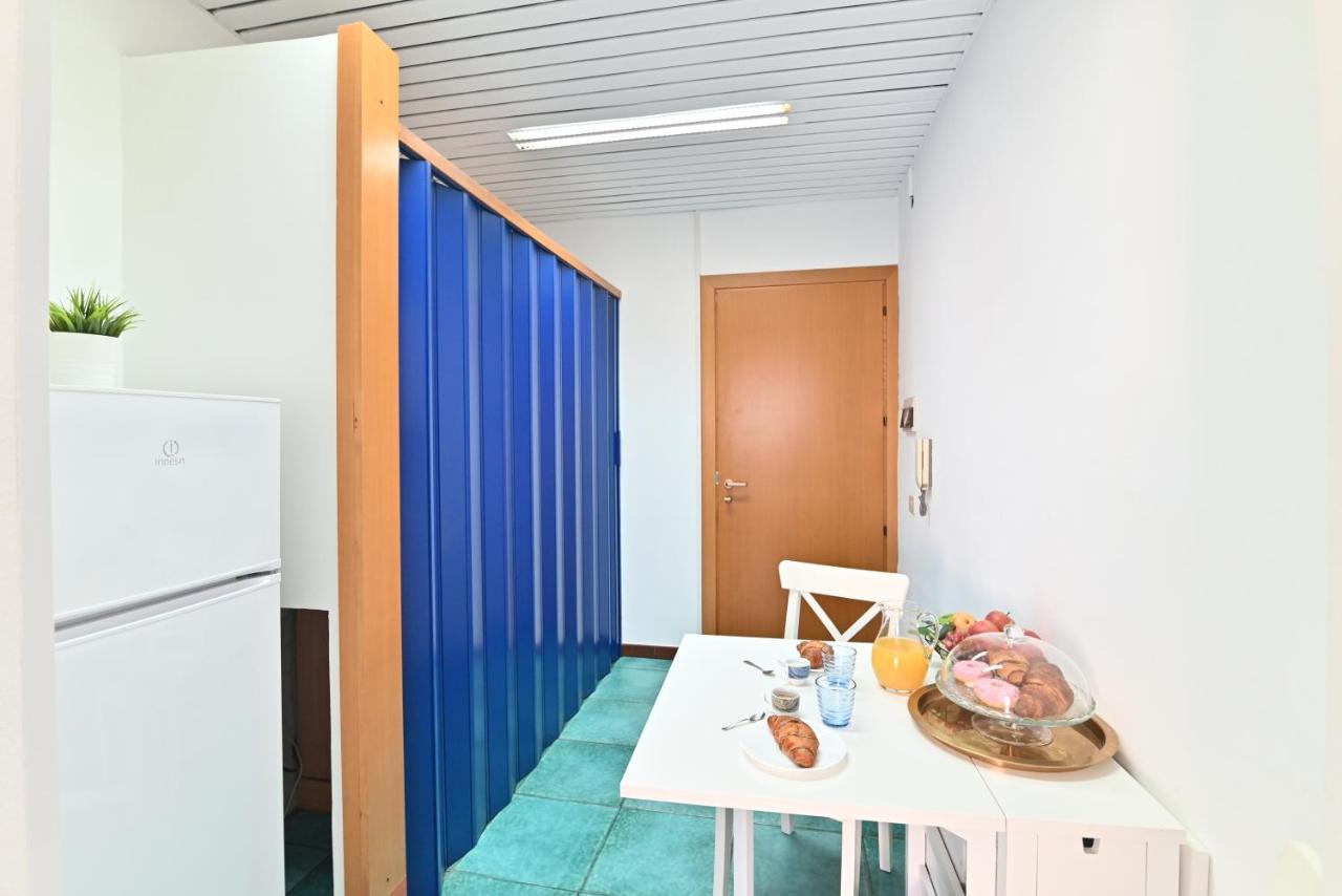 Izzhome Holiday Terrace كالياري المظهر الخارجي الصورة