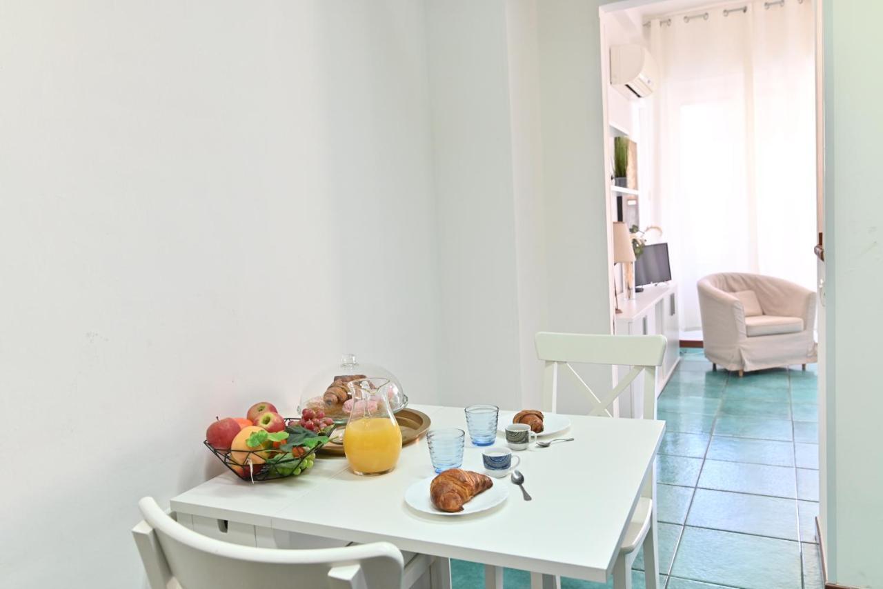 Izzhome Holiday Terrace كالياري المظهر الخارجي الصورة