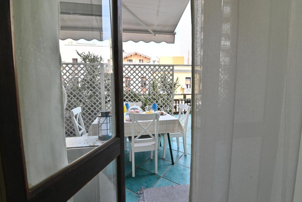 Izzhome Holiday Terrace كالياري المظهر الخارجي الصورة